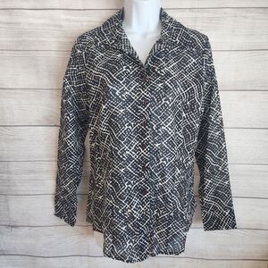 6/$30 SALE Coldwater Creek Blouse XS Black White Geometric Chic Button Top